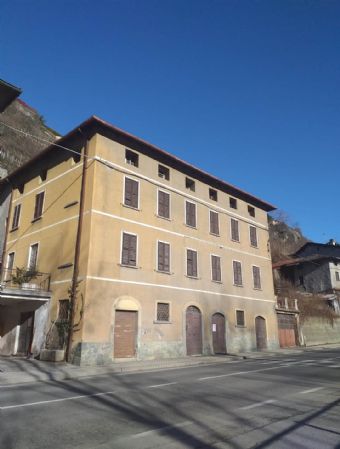 casa indipendente in vendita a Teglio in zona Tresenda