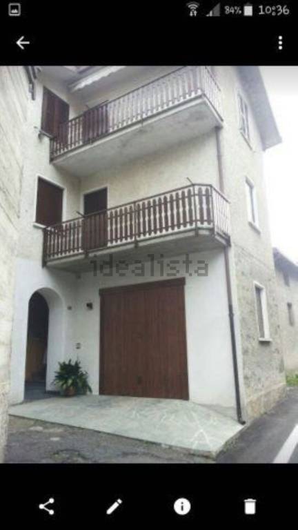 casa indipendente in vendita a Teglio in zona Tresenda