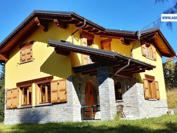casa indipendente in vendita a Tirano