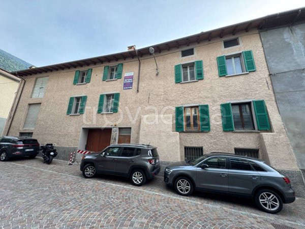 intera palazzina in vendita a Tirano