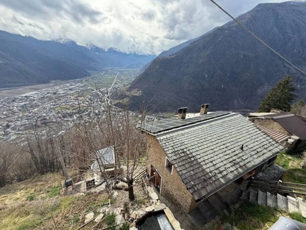 casa indipendente in vendita a Tirano in zona Roncaiola