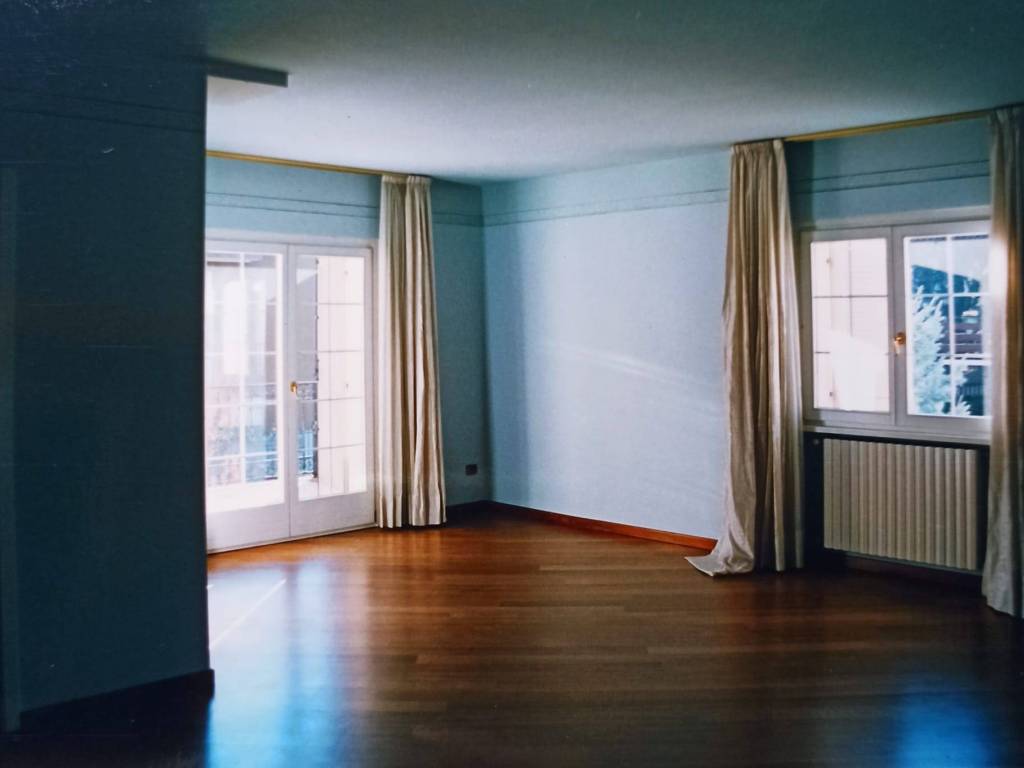 casa indipendente in vendita a Tirano