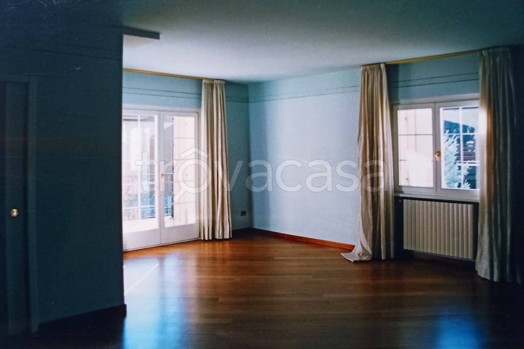 casa indipendente in vendita a Tirano