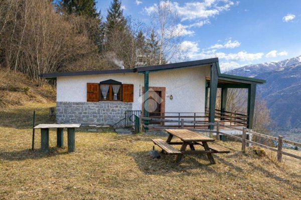 casa indipendente in vendita a Tirano