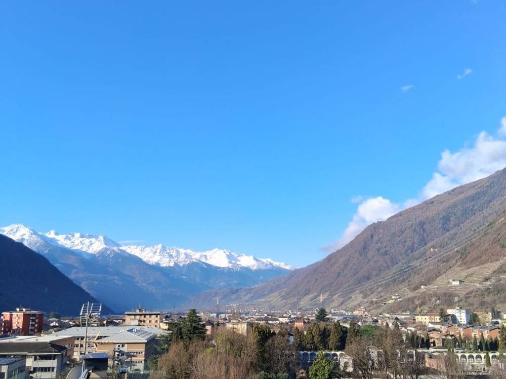 appartamento in vendita a Tirano