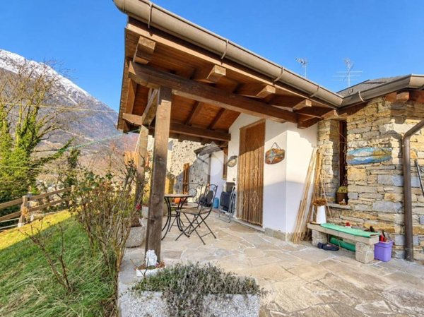 casa indipendente in vendita a Tirano