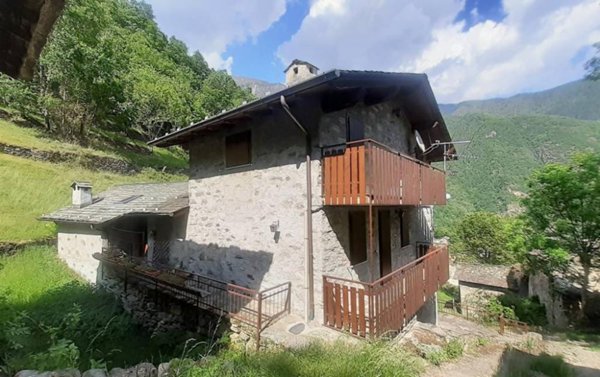 appartamento in vendita a Torre di Santa Maria in zona Cagnoletti