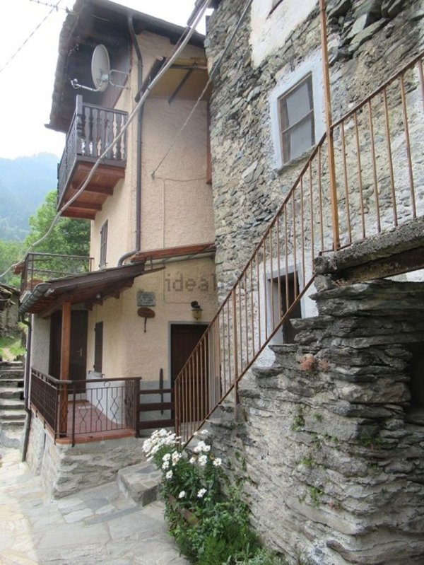 appartamento in vendita a Torre di Santa Maria in zona Ciappanico