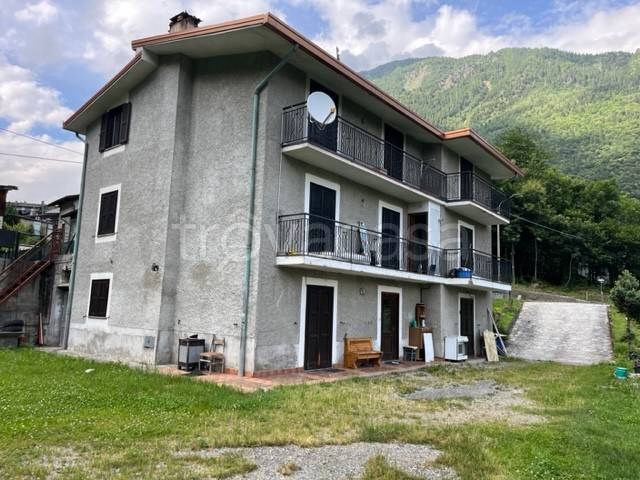 appartamento in vendita a Torre di Santa Maria in zona Cagnoletti