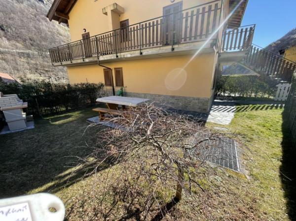 appartamento in vendita a Torre di Santa Maria