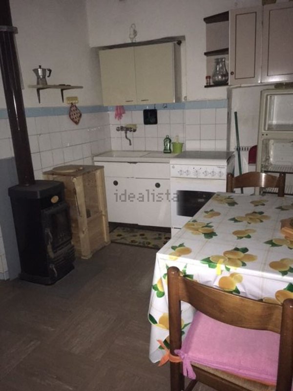 casa indipendente in vendita a Torre di Santa Maria