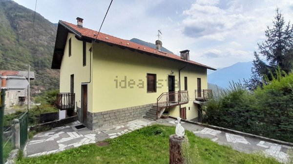 appartamento in vendita a Torre di Santa Maria in zona Cagnoletti