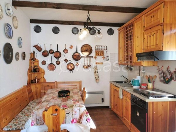 appartamento in vendita a Torre di Santa Maria in zona Cagnoletti