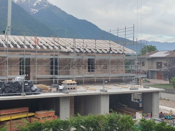 casa indipendente in vendita a Traona