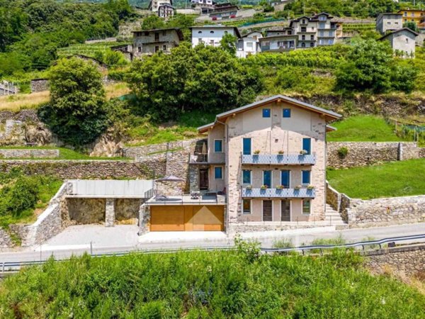 casa indipendente in vendita a Traona in zona Pianezzo