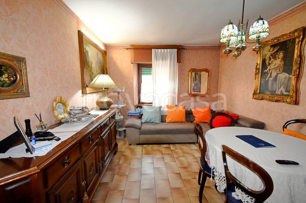 appartamento in vendita a Traona