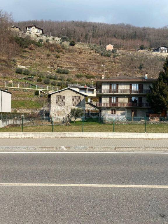 locale commerciale in vendita a Traona