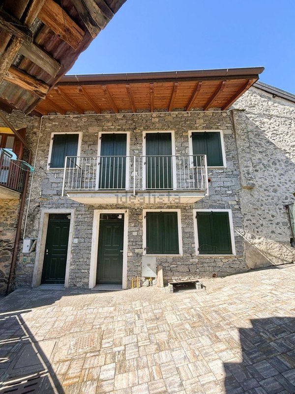 appartamento in vendita a Traona