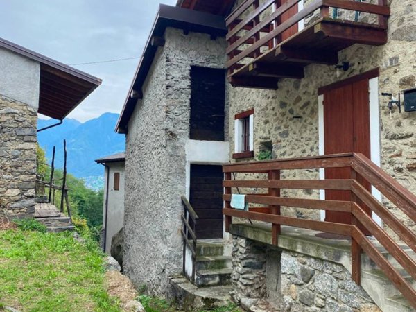 casa indipendente in vendita a Traona