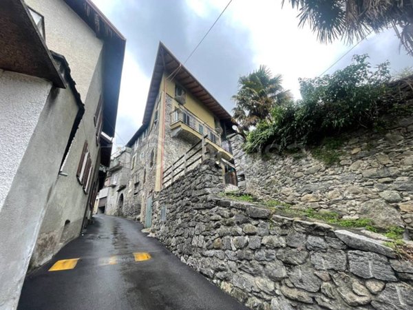 appartamento in vendita a Traona