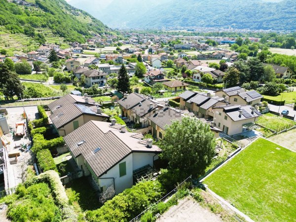 casa indipendente in vendita a Traona