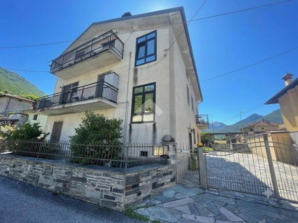 appartamento in vendita a Traona