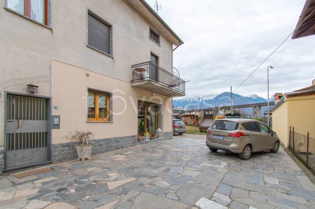 appartamento in vendita a Traona