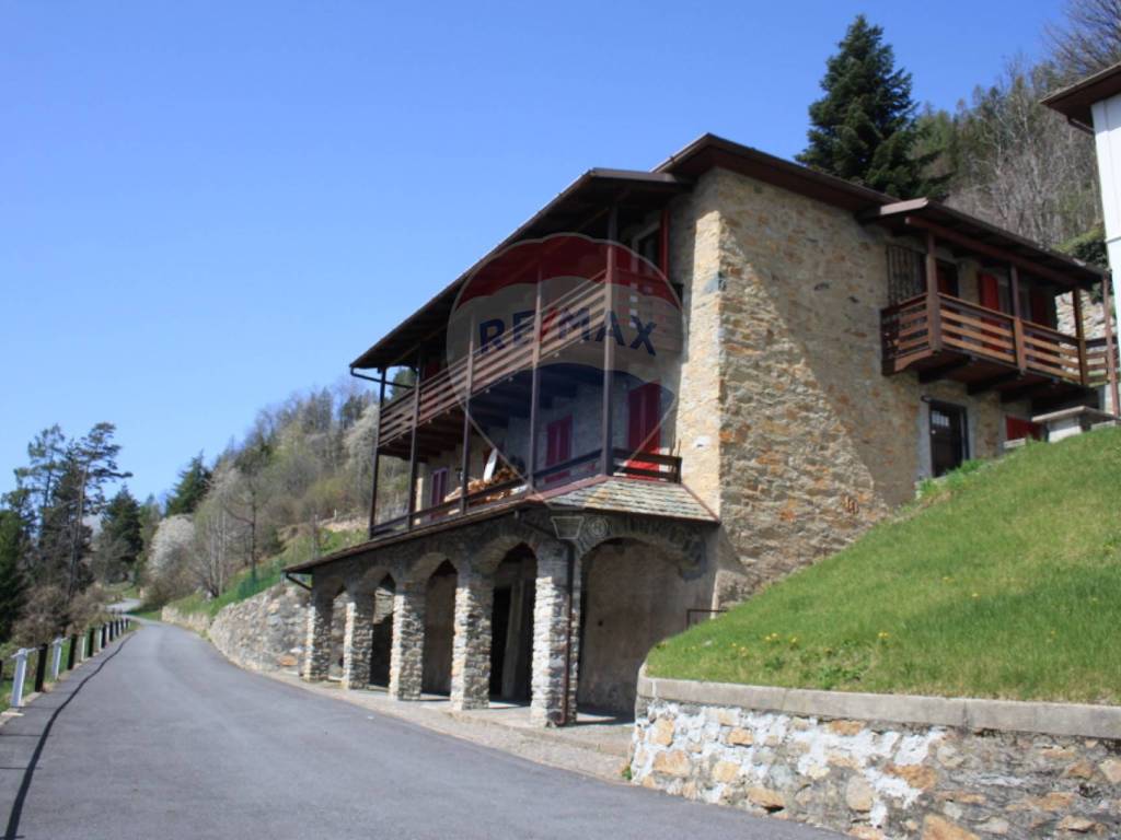 appartamento in vendita a Tresivio