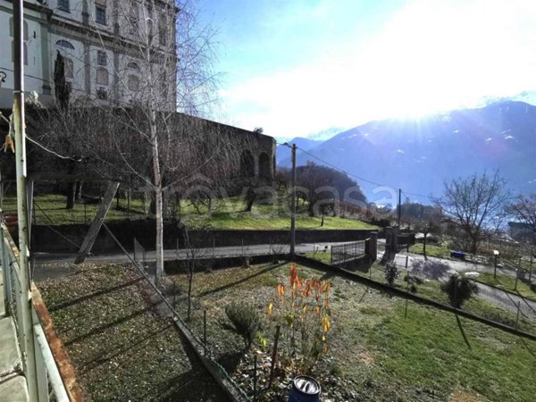 casa indipendente in vendita a Tresivio