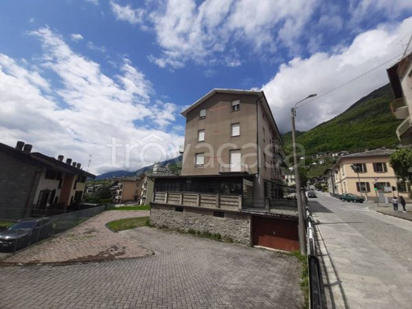 appartamento in vendita a Tresivio