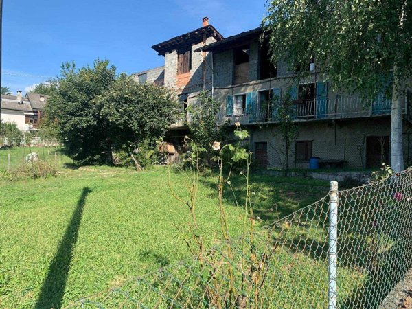 casa indipendente in vendita a Tresivio