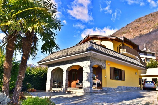casa indipendente in vendita a Tresivio