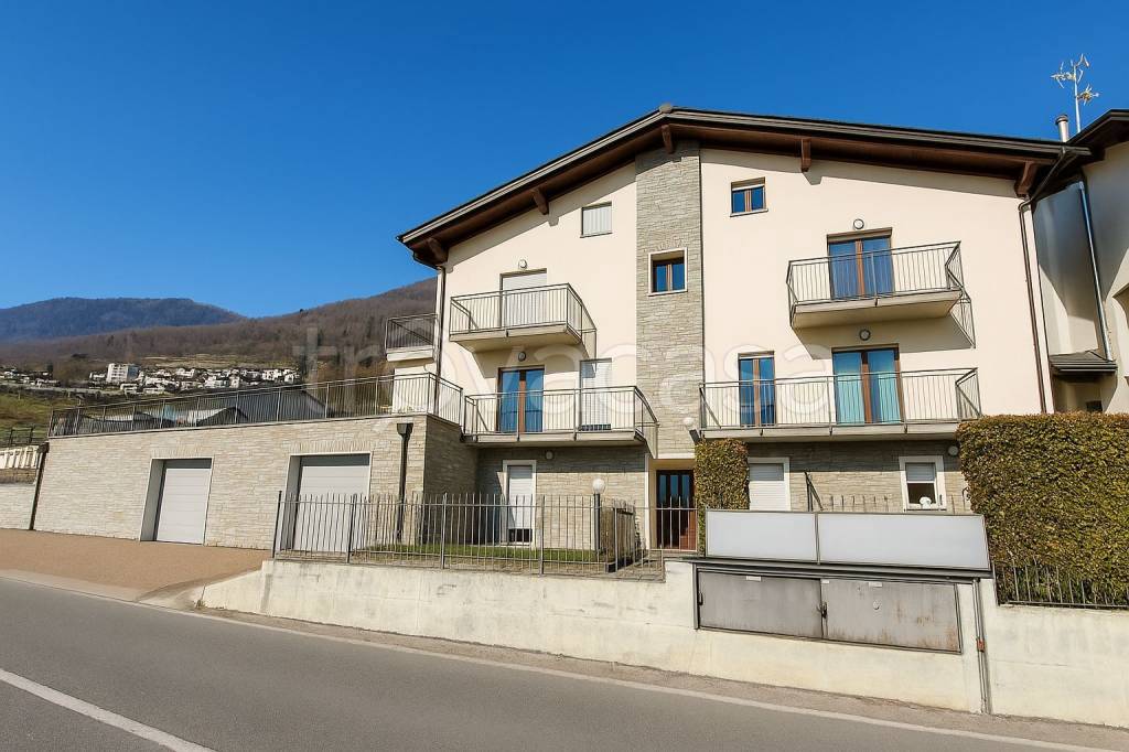 appartamento in vendita a Tresivio