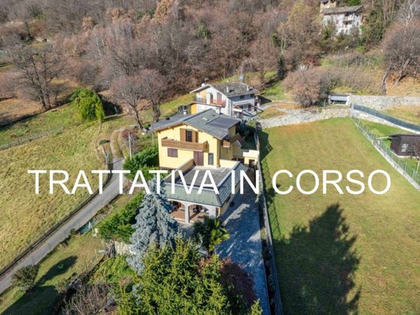 casa indipendente in vendita a Tresivio in zona Sant'Antonio