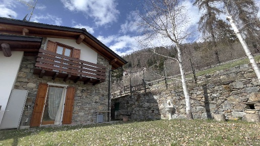 casa indipendente in vendita a Tresivio