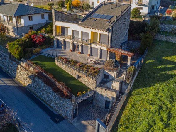 casa indipendente in vendita a Tresivio