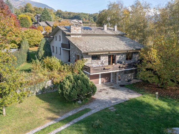 casa indipendente in vendita a Tresivio