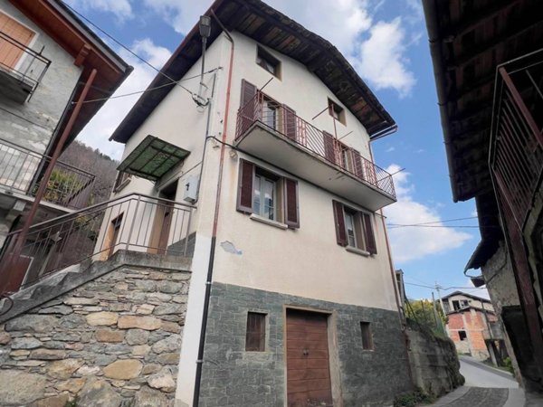 casa indipendente in vendita a Tresivio