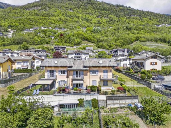 casa indipendente in vendita a Tresivio in zona Piedo