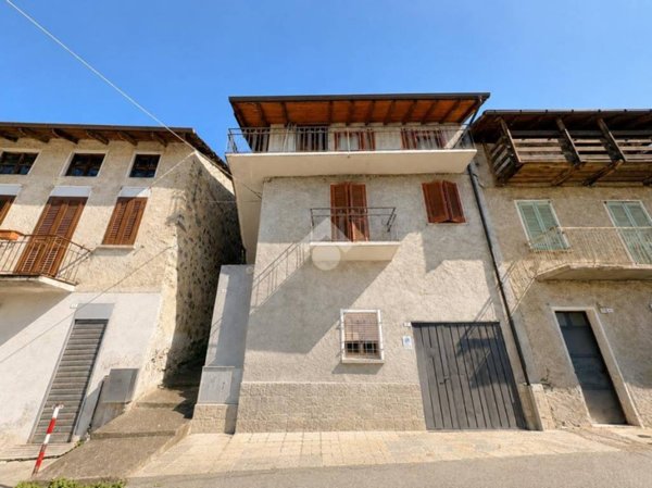 casa indipendente in vendita a Tresivio in zona Piedo