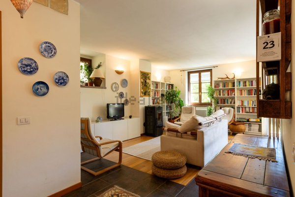 casa indipendente in vendita a Tresivio in zona Piedo