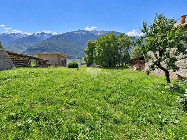 terreno in vendita a Tresivio in zona Piedo