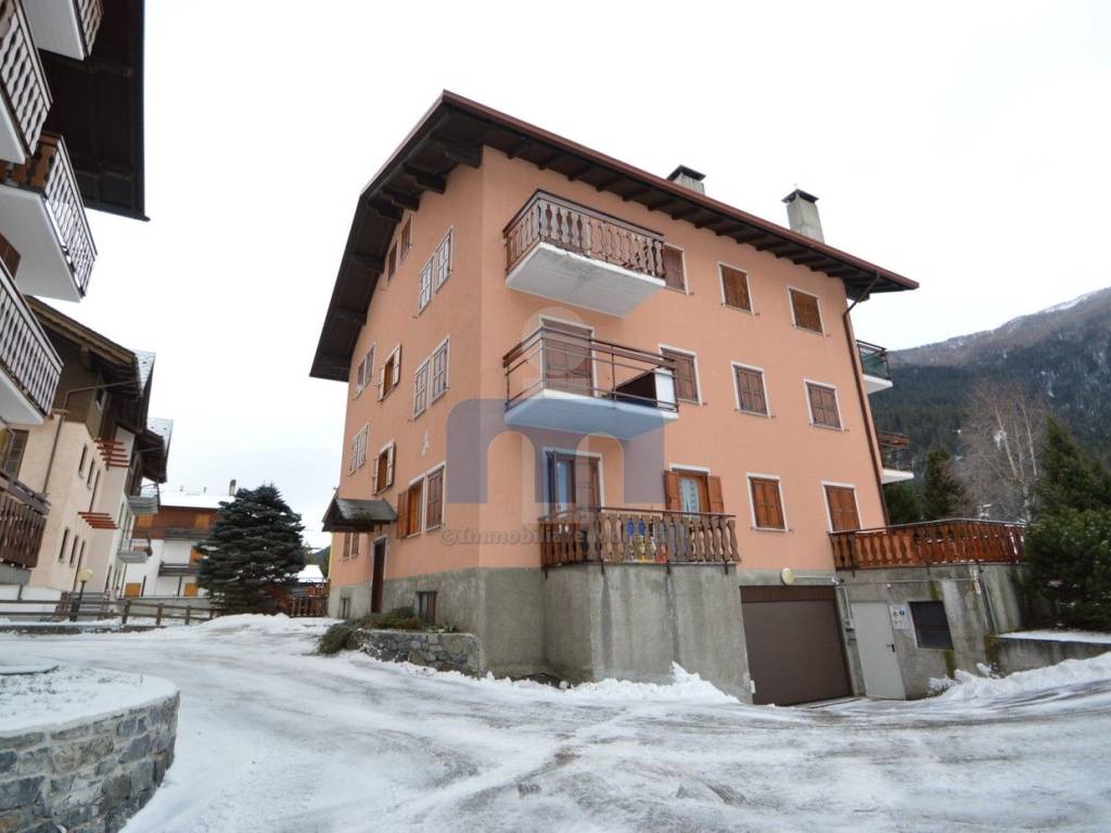 appartamento in vendita a Valdidentro in zona Isolaccia