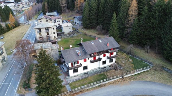 appartamento in vendita a Valdisotto in zona Cepina