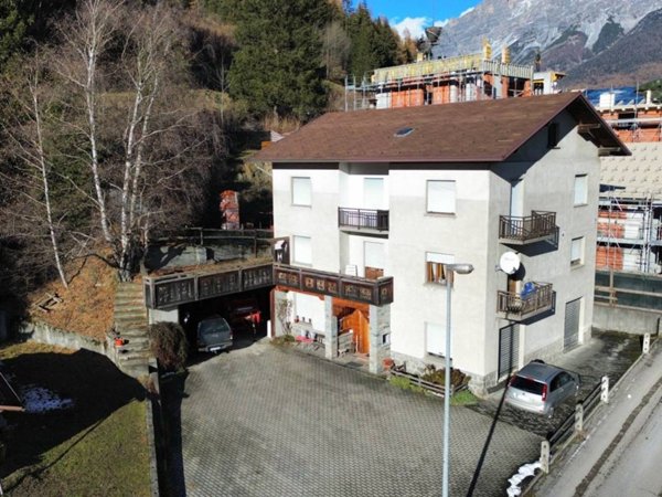 casa indipendente in vendita a Valdisotto in zona Cepina