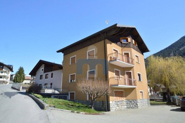 appartamento in vendita a Valdisotto in zona Cepina
