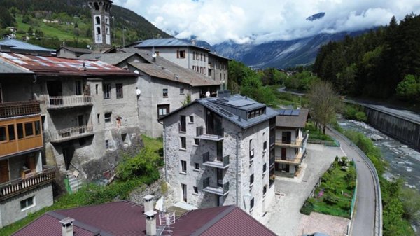 appartamento in vendita a Valdisotto in zona Cepina