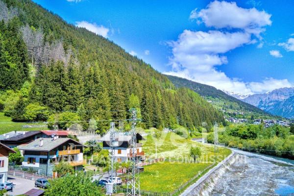 casa indipendente in vendita a Valdisotto