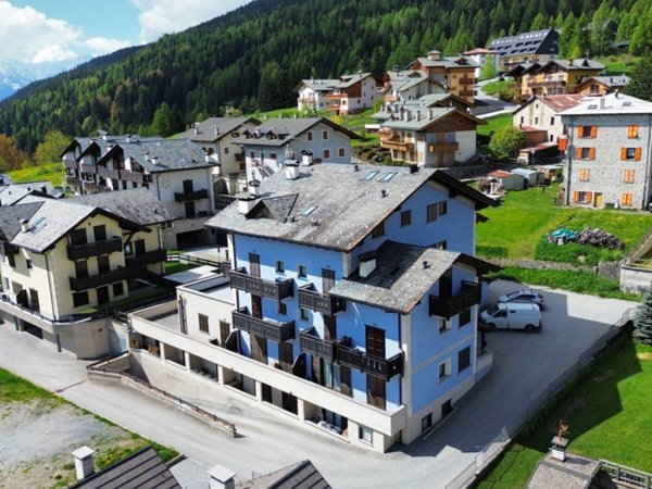 appartamento in vendita a Valdisotto in zona Oga