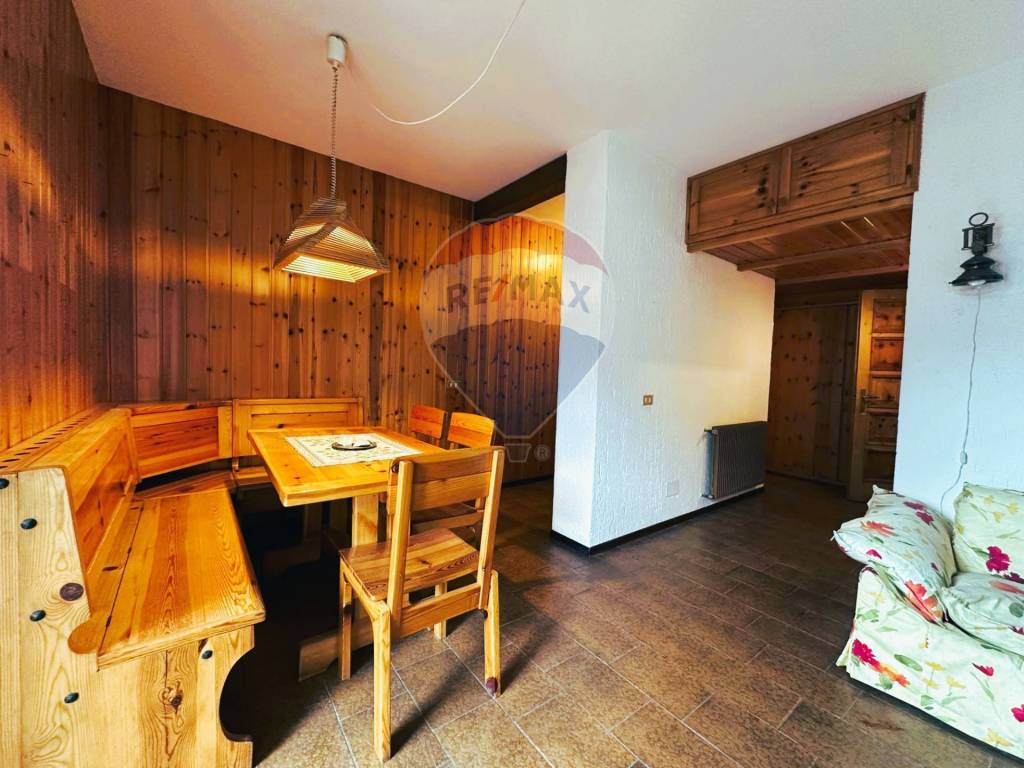 appartamento in vendita a Valdisotto in zona Oga